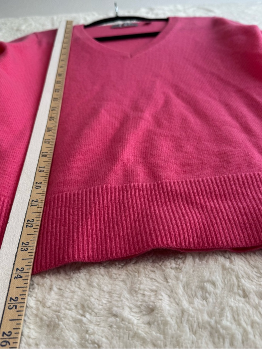 Style Republic 100% Pure Cashmere V-Neck Sweater Women’s Small Pink Preppy - Picture 7 of 8
